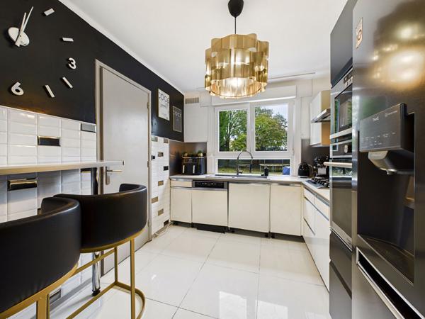 Maison Croix 5 pièce(s) 83 m2