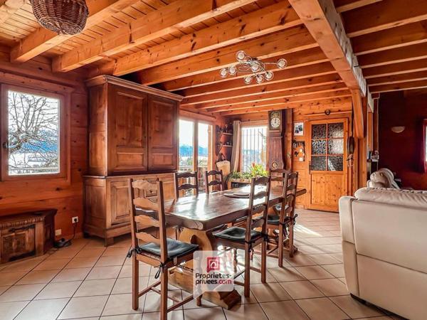 Plateau des Petites Roches (38660) - Chalet T6 en madriers + studio + carport + jardin