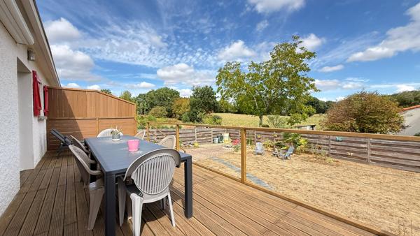 A VENDRE A MOUILLERON LE CAPTIF - EXCLUSIVITE AMANDA