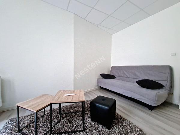 A LOUER APPARTEMENT T1 MEUBLÉ HYPER CENTRE POITIERS RUE ARSENE ORILLARD