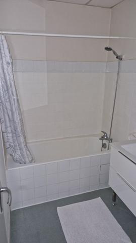 A LOUER APPARTEMENT T1 MEUBLÉ HYPER CENTRE POITIERS RUE ARSENE ORILLARD