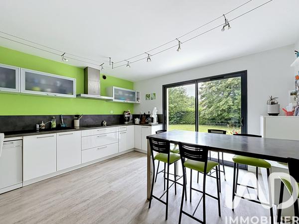 Maison à vendre 7 pièces 232 m² La Chapelle-sur-Erdre