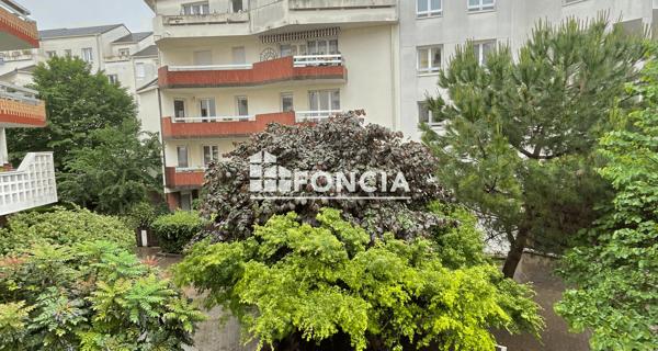Location Appartement 2 pièces 46.76 m² - Nogent-sur-marne 94130