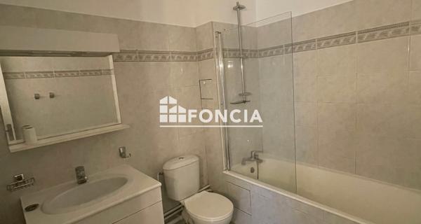 Location Appartement 2 pièces 46.76 m² - Nogent-sur-marne 94130