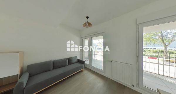 Location Studio 27.97 m² - Bobigny 93000