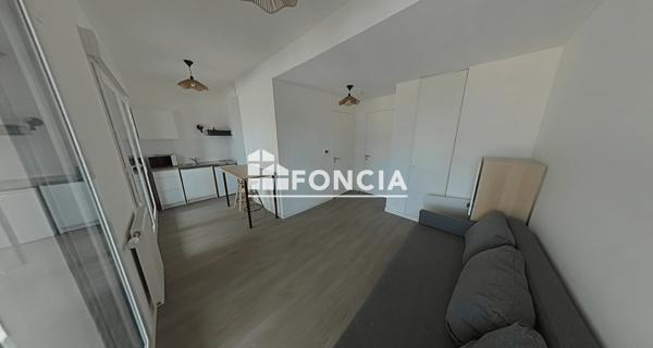 Location Studio 27.97 m² - Bobigny 93000