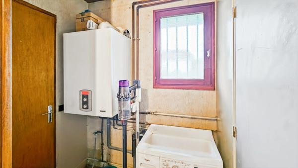 Maison plain pied avec garage à vendre 5 pièces IDRON (64)