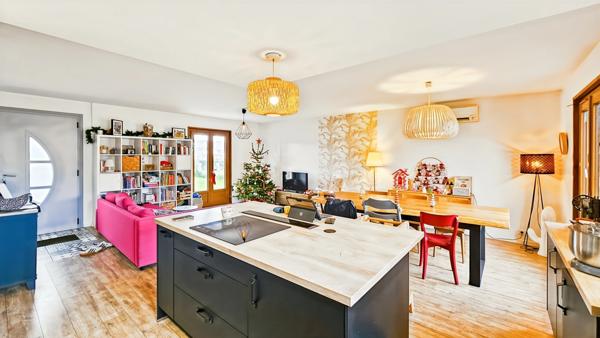 Maison plain pied avec garage à vendre 5 pièces IDRON (64)