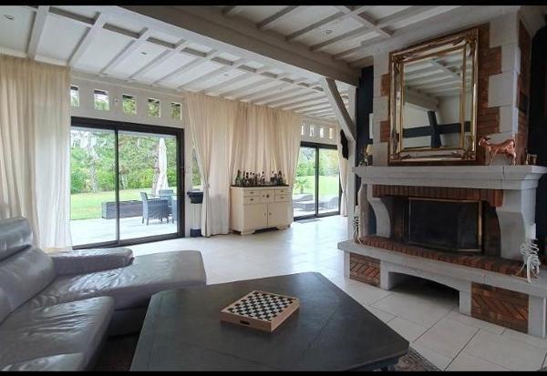 Atypique / belles prestations / 0 travaux / 15mn centre vill