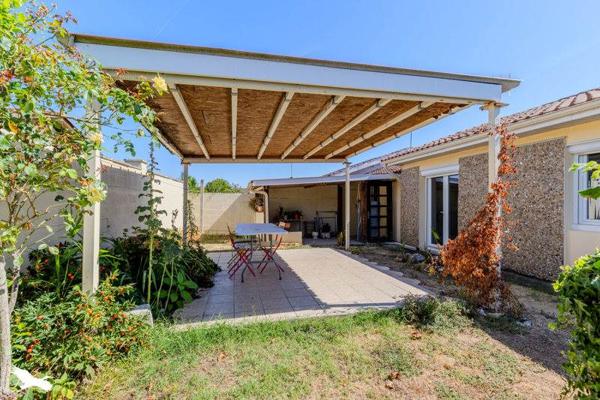 Maison 174 371 € Coutras 4 p 91 m² DPE D