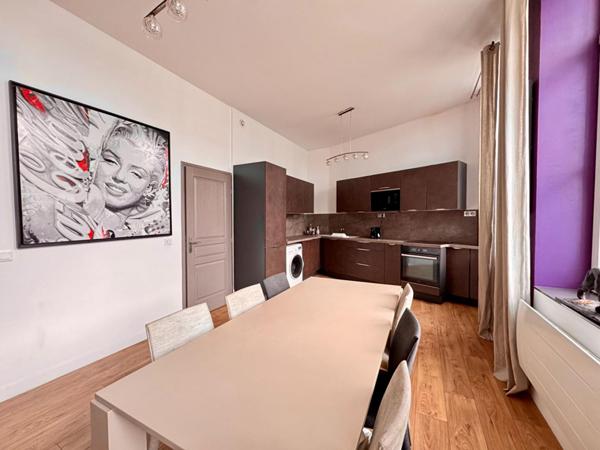 A VENDRE : T4 à LILLE • • 385 000 € FAI • Réf. 1938