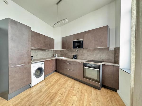 A VENDRE : T4 à LILLE • • 385 000 € FAI • Réf. 1938