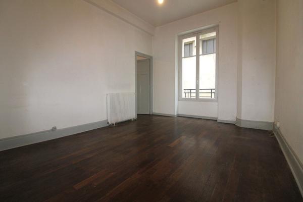 Appartement centre ville Chalon Sur Saône 2 pièces