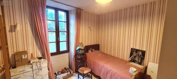 Maison à vendre à Précigné dans la Sarthe (72300), ref : 72133-129