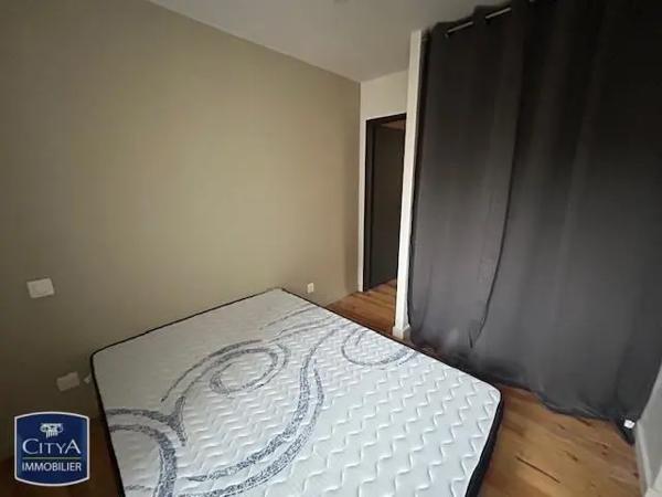 Appartement à louer 2 pièces 28.19m² Pamiers (09100)