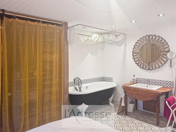 Propriété d'exception en bord de rivière - Vue imprenable, Accès privé