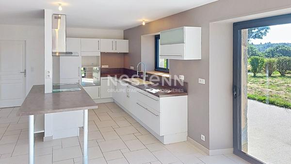 Maison à louer à Feytiat  - 144 m²  - 4 chambres - terrain 1 400 m² - accès PMR - 10 min centre ville Limoges