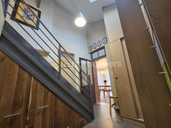 Vente
                Maison145 m² - 7 Pièces -
                    TOURS (37100)