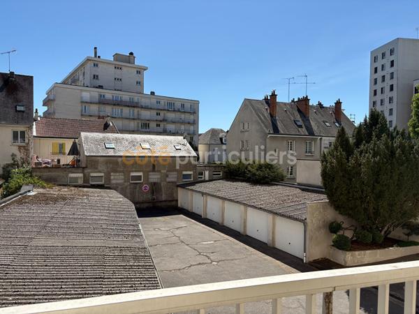Vente
                Appartement72 m² - 3 Pièces -
                    ORLEANS (45000)