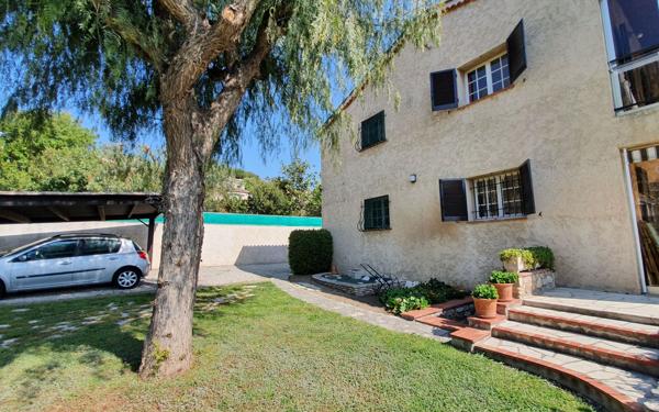 Maison à vendre    7 pièces •  Biot