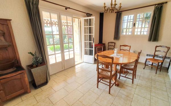 Maison à vendre    7 pièces •  Biot