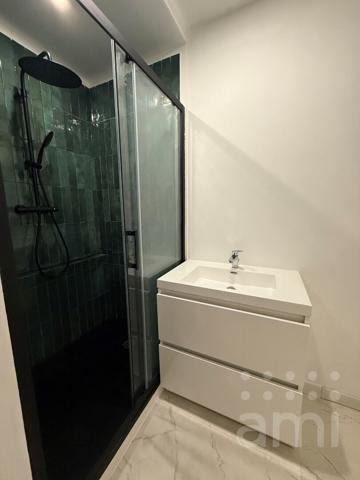 APPARTEMENT TYPE II BIS - SECTEUR GARE
