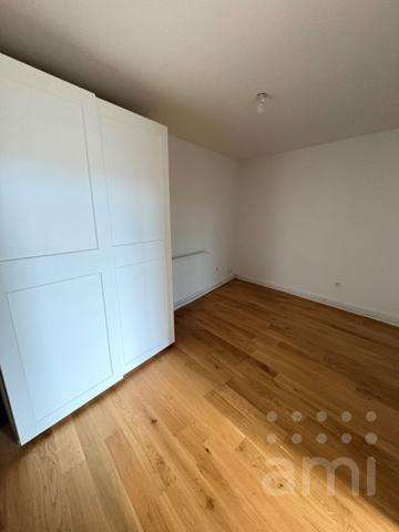 APPARTEMENT TYPE II BIS - SECTEUR GARE