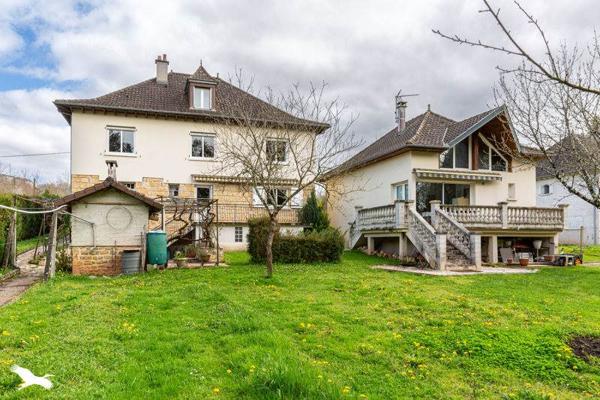 Maison à vendre |  Ussac |  10 pièces | 287 m²