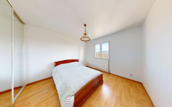 Maison à vendre    5 pièces •  Lissieu