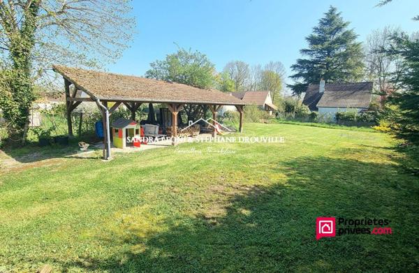 MAINTENON - SAINT PIAT  JOLI TERRAIN PLAT DE 418 m²  - FACADE de 24 ml