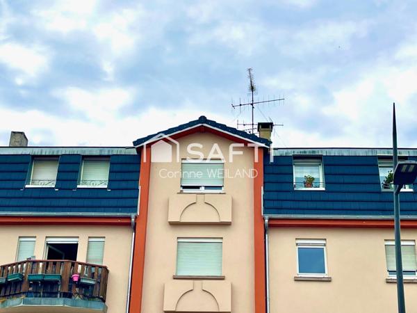 Charmant duplex F4 d'env. 83 m2, centre ville Faulquemont, garage, places de parking