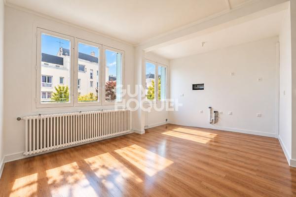 CREIL centre-ville, appartement T3 de 61 m2 rénové avec box et Cave