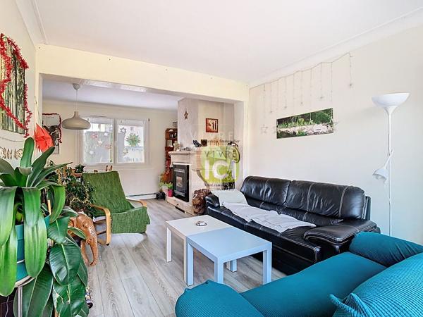 MAISON 3 CHAMBRES  - QUARTIER PLESSIS - TERRAIN DE 711 M²