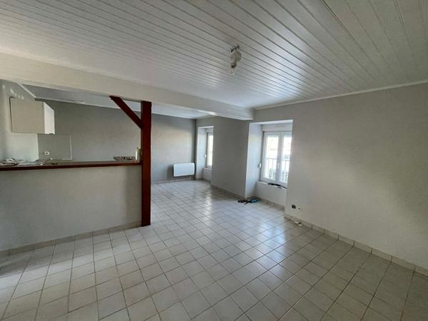 Maison Rouans 3 pièce(s) 70 m2