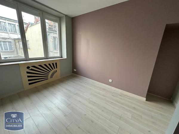 Appartement à louer 4 pièces 105.37m²