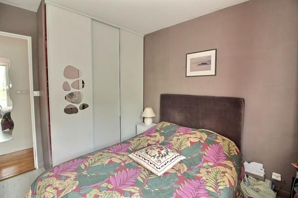 Appartement 2 pièces 52,4 m² Suresnes Belvédère - box - proche T2 et ligne L