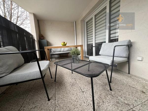 Vente                                                      Appartement
                        
                     4 pièces                      79 m2                     à Élancourt