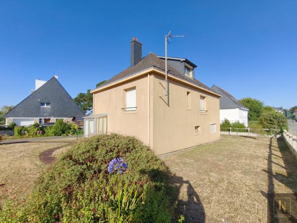 Maison
                                                                                                                                                                                                                                                                                                                        8 pièce(s)                                                                                                                                                                                                          4 chambre(s)                                                                                                                                                                                                          92  m²