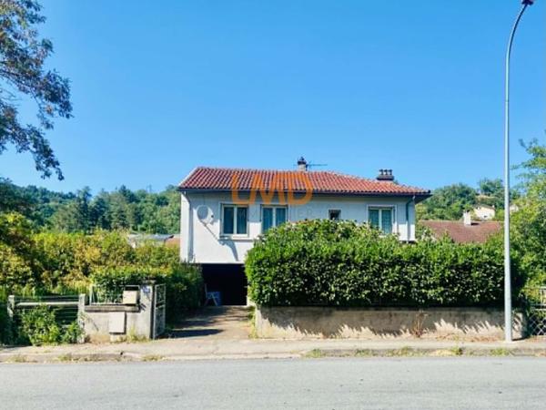 Maison de ville au calme acces PMR