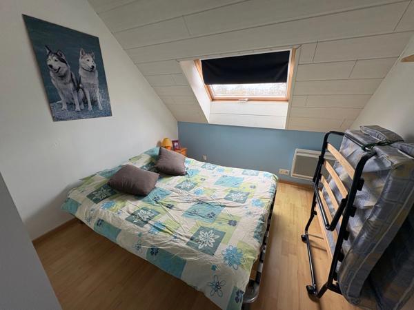 🏡 Maison familiale avec 4 chambres – 3 480 m² de terrain clos – Double garage – Canisy (50)