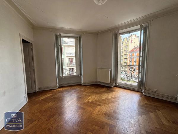 Appartement à louer 3 pièces 80.99m²