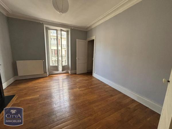 Appartement à louer 3 pièces 80.99m²