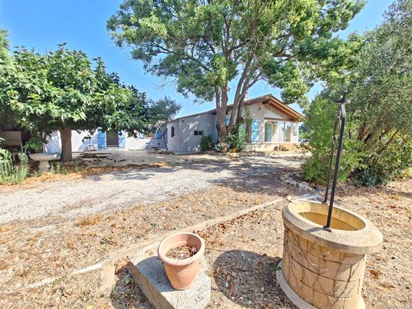 Perpigna Sud Est Maison de Type 4 de145m2 sur 6800m2 de terrain