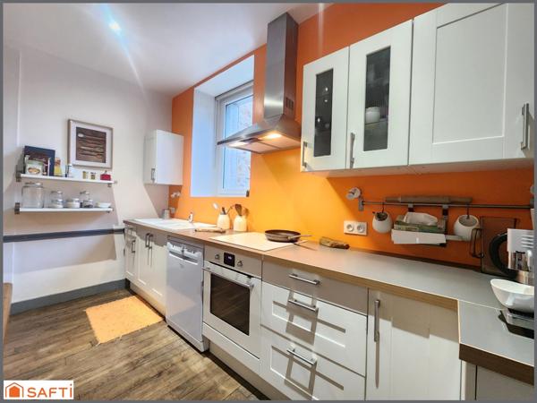 CHARMANTE MAISON DE VILLE 1900, RESTAURATION AUTHENTIQUE !