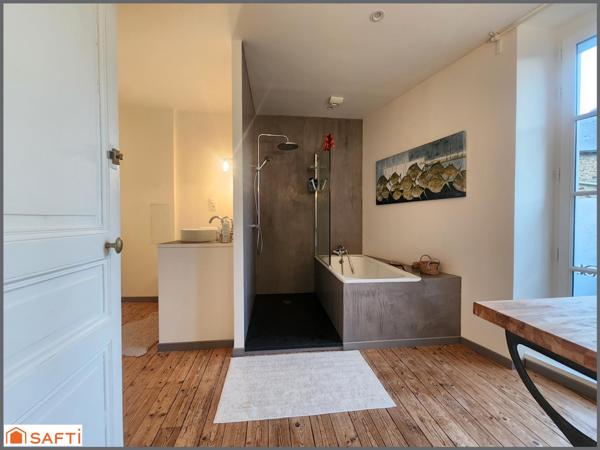 CHARMANTE MAISON DE VILLE 1900, RESTAURATION AUTHENTIQUE !