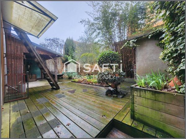 CHARMANTE MAISON DE VILLE 1900, RESTAURATION AUTHENTIQUE !