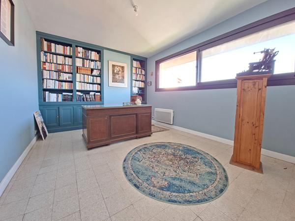 Perpignan Maison de Ville de Type 7 de 197m2 avec garage et jardin