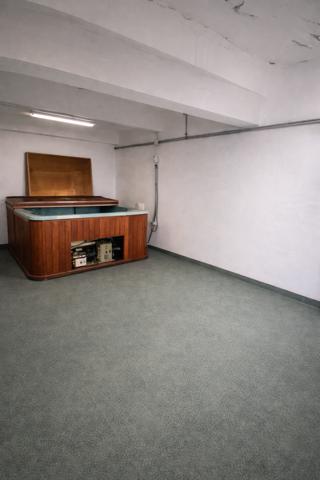 Aubagne (13400) Opportunité Rare Terrain Aubagne 700 m² Sous-Sol 201m² avec Permis accepté et purgé