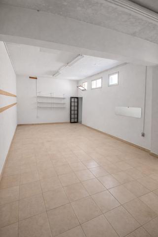 Aubagne (13400) Opportunité Rare Terrain Aubagne 700 m² Sous-Sol 201m² avec Permis accepté et purgé