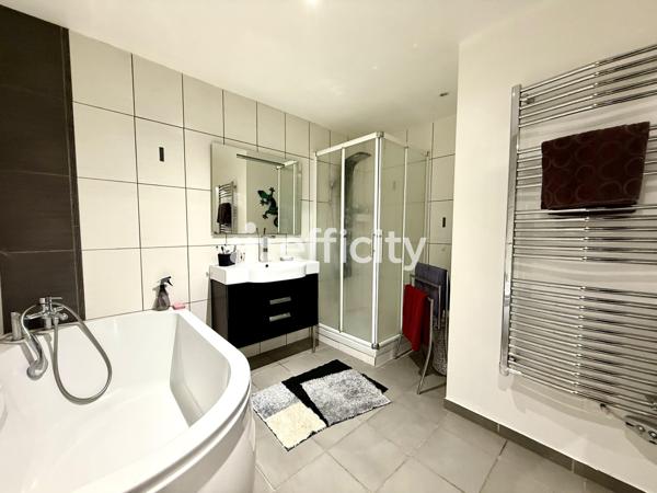 Maison 5 pièces - 102 m² Exclusivité